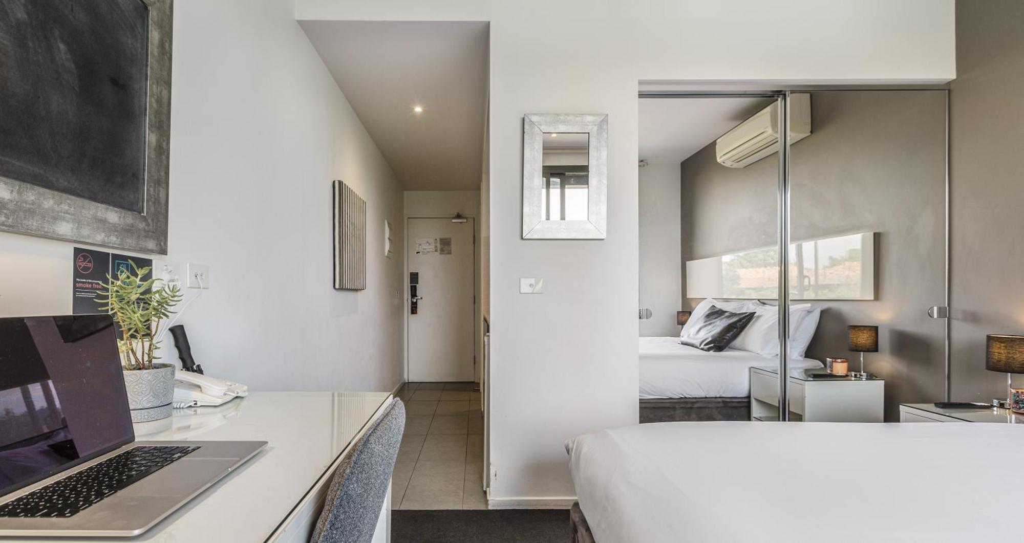 Punthill Oakleigh Aparthotel Exterior photo